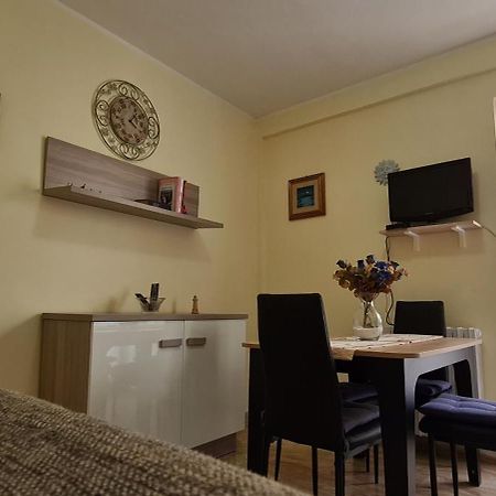 Em Holiday Apartment Quartu SantʼElena Exteriér fotografie